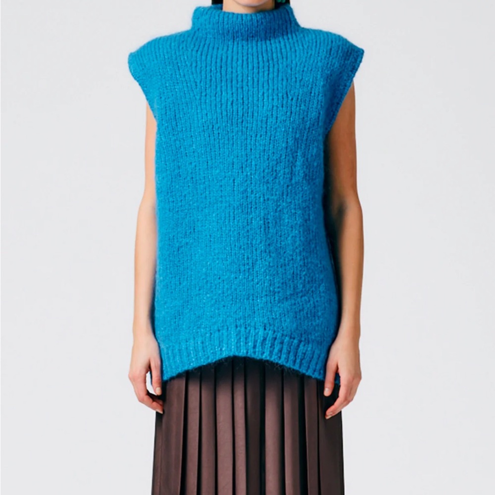 Tibi Blue Sleeveless Turtleneck Sweater